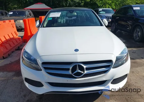 2016 Mercedes-Benz C 300 4Matic/Luxury 4Matic/Sport 4Matic from USA, damaged, VIN 55SWF4KB7GU177654